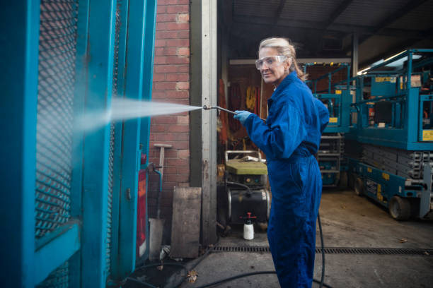 Best Machinery and Equipment Cleaning  in Indian Hills, TX